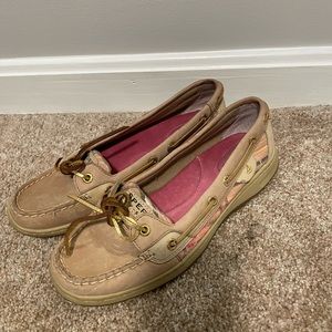 Sperry boat shoes